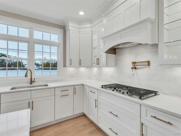 7 Sheridan Street, Old Bethpage NY 11804