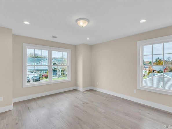 7 Sheridan Street, Old Bethpage NY 11804