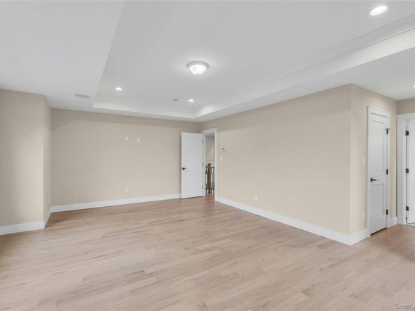 7 Sheridan Street, Old Bethpage NY 11804