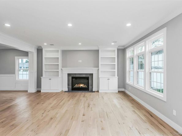 7 Sheridan Street, Old Bethpage NY 11804