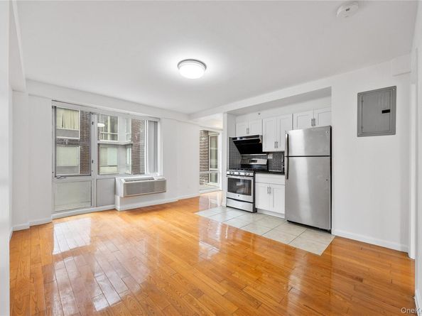 139-30 34th Avenue 3B, Flushing NY 11355