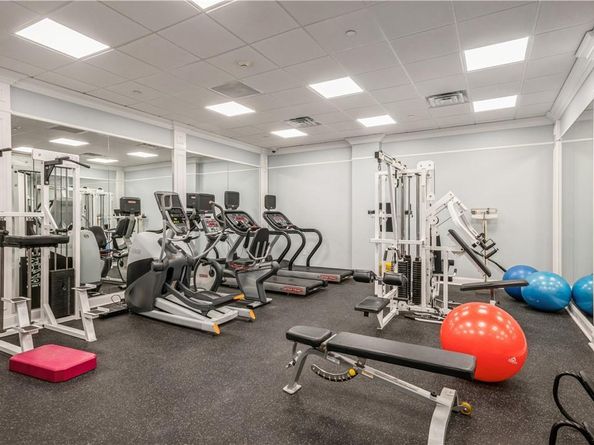 1 Christie Place 205E, Scarsdale NY 10583