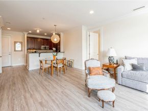 1 Christie Place 205E, Scarsdale NY 10583