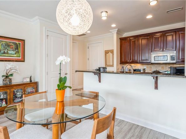 1 Christie Place 205E, Scarsdale NY 10583