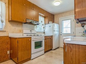 66 Gates Avenue, Valley Stream NY 11580