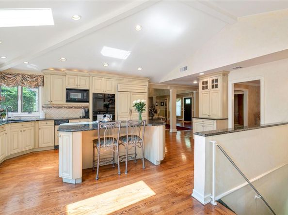 14 Durham Drive, Dix Hills NY 11746