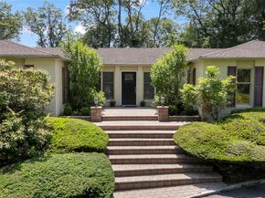 14 Durham Drive, Dix Hills NY 11746