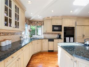 14 Durham Drive, Dix Hills NY 11746