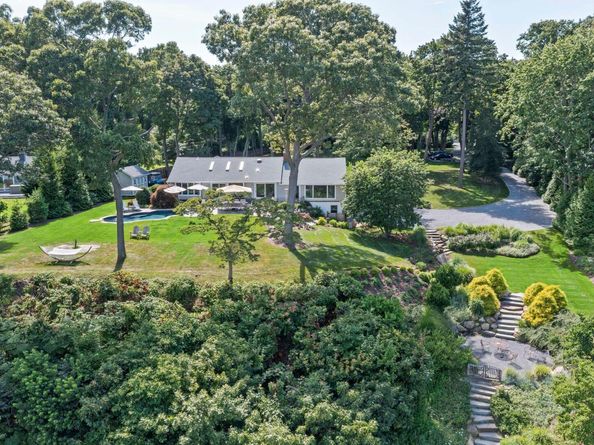 88 Dyke Road, Setauket NY 11733