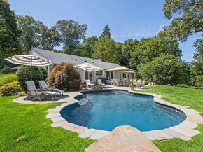 88 Dyke Road, Setauket NY 11733