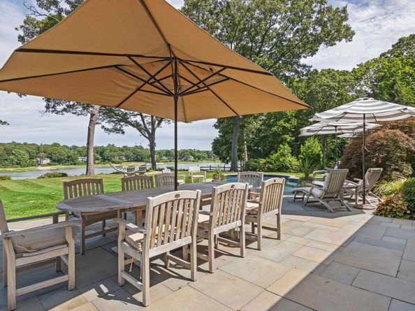 88 Dyke Road, Setauket NY 11733