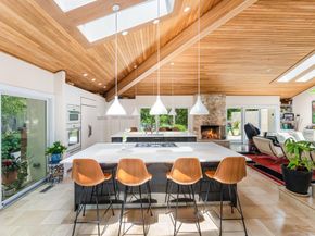 2222 Noyack Road, Sag Harbor NY 11963