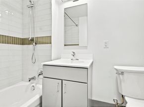 1727 Lacombe Avenue 4B, Bronx NY 10473