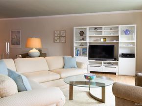 162-41 Powells Cove Boulevard 4K, Beechhurst NY 11357