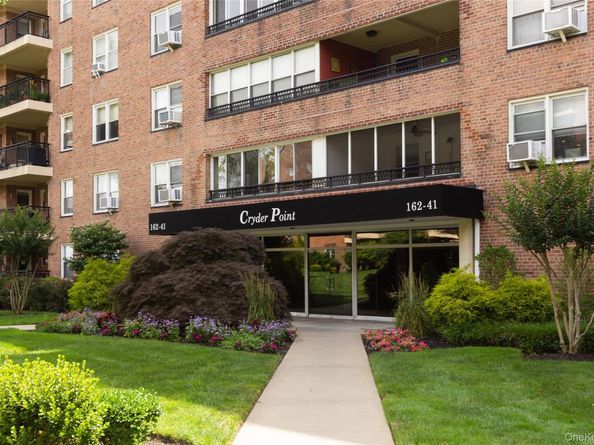 162-41 Powells Cove Boulevard 4K, Beechhurst NY 11357