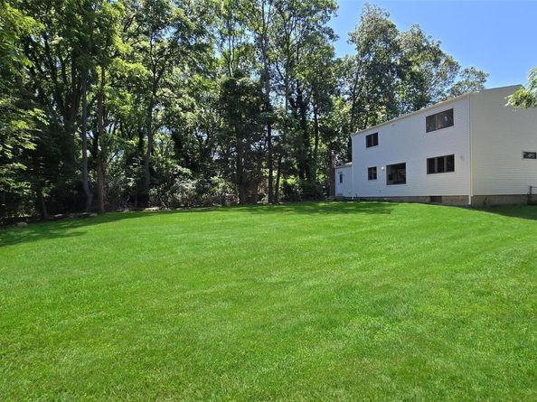 121 Lower Sheep Pasture Road, East Setauket NY 11733