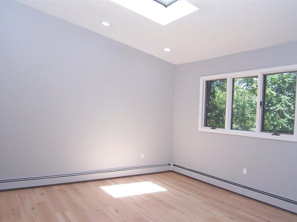 121 Lower Sheep Pasture Road, East Setauket NY 11733