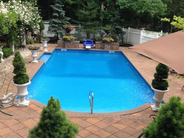 141 Shore Road, Mount Sinai NY 11766