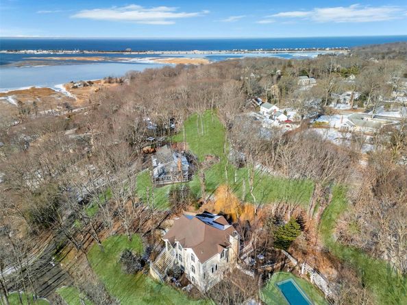 141 Shore Road, Mount Sinai NY 11766