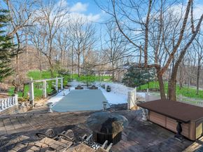 141 Shore Road, Mount Sinai NY 11766