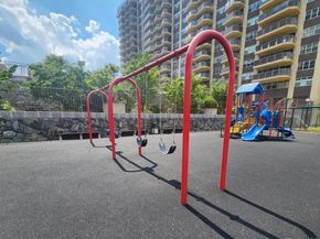18-15 215th Street 9J, Bayside NY 11360
