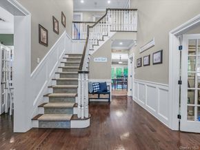 942 Putnam Avenue, Merrick NY 11566