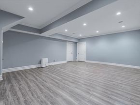 942 Putnam Avenue, Merrick NY 11566