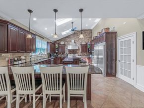 942 Putnam Avenue, Merrick NY 11566