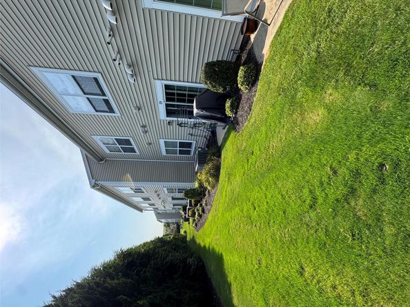 59 Wexford Lane, Oceanside NY 11572