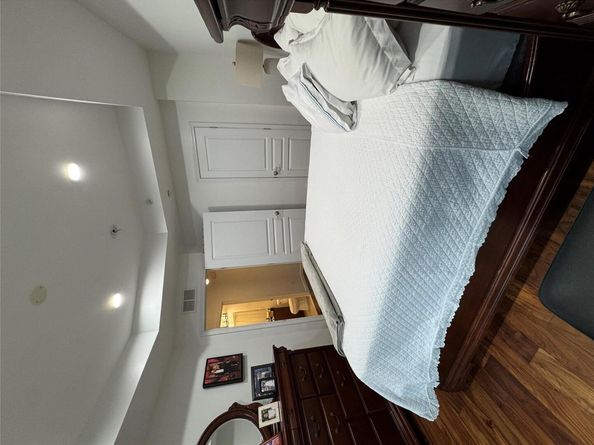 59 Wexford Lane, Oceanside NY 11572