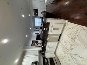 59 Wexford Lane, Oceanside NY 11572