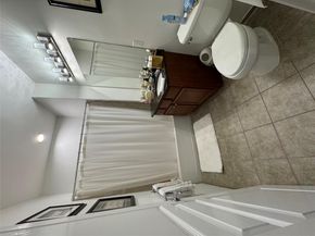 59 Wexford Lane, Oceanside NY 11572