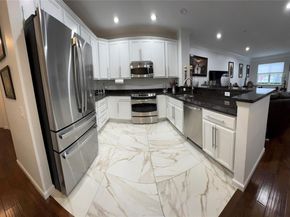 59 Wexford Lane, Oceanside NY 11572