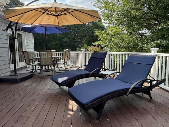 3 Crescent Court 3, Centerport NY 11721