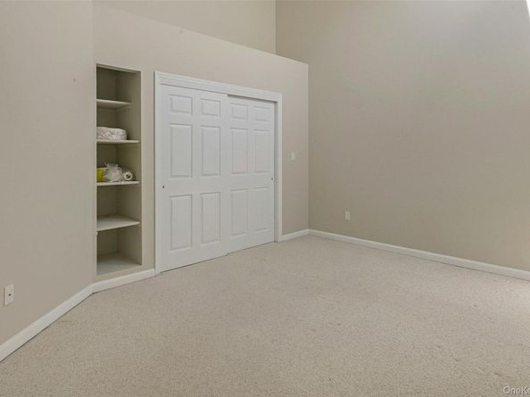 3 Crescent Court 3, Centerport NY 11721