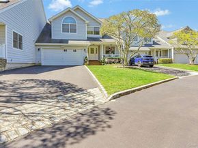 3 Crescent Court 3, Centerport NY 11721