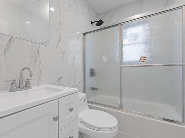 13856 231st Street, Laurelton NY 11413
