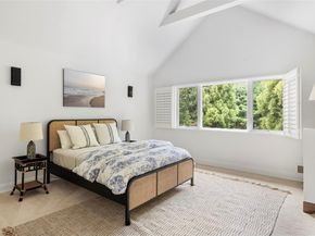 48 Douglas Court, Hampton Bays NY 11946