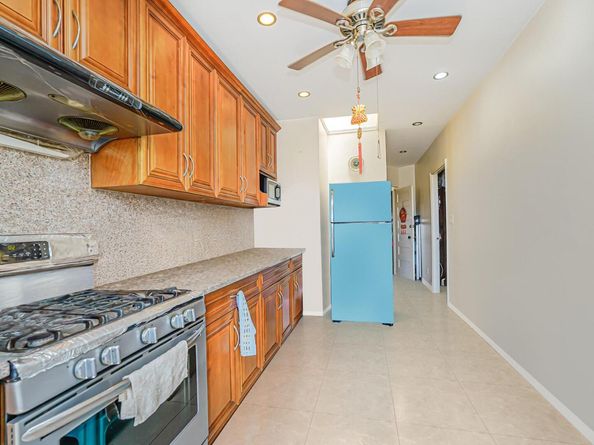 654 58th Street, Brooklyn NY 11220