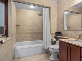 714 Ladd Road, Bronx NY 10471
