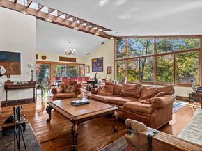 714 Ladd Road, Bronx NY 10471