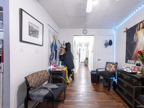 2541 Holland Avenue, Bronx NY 10467