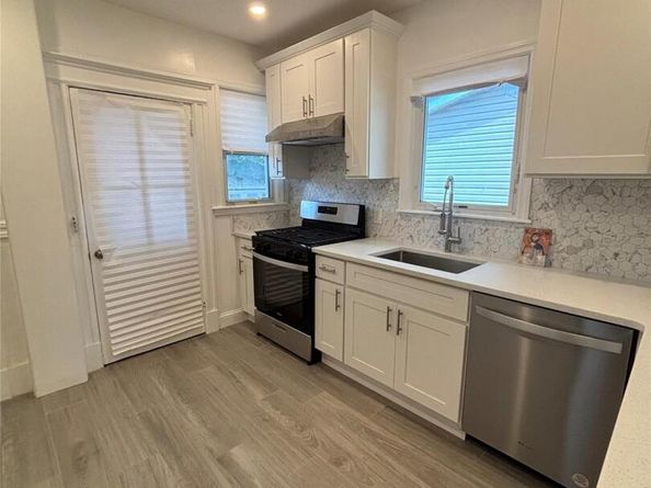 219-06 101 Ave., Queens Village NY 11429-1610