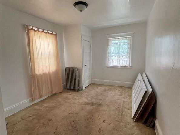 219-06 101 Ave., Queens Village NY 11429-1610