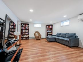 7562 177th Street, Fresh Meadows NY 11366