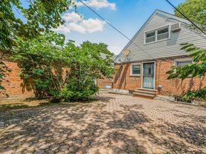 7562 177th Street, Fresh Meadows NY 11366