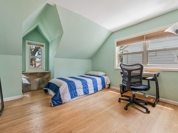 7562 177th Street, Fresh Meadows NY 11366