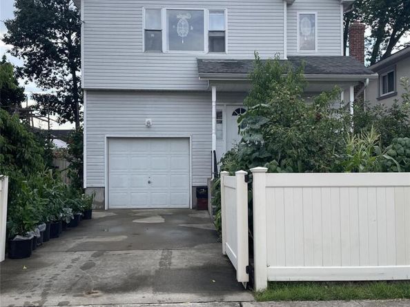 199 Wellesley Street, Hempstead NY 11550