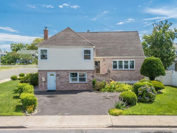 205 Saint Marks Avenue, Freeport NY 11520