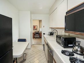 209-80 18th Avenue 2G, Bayside NY 11360